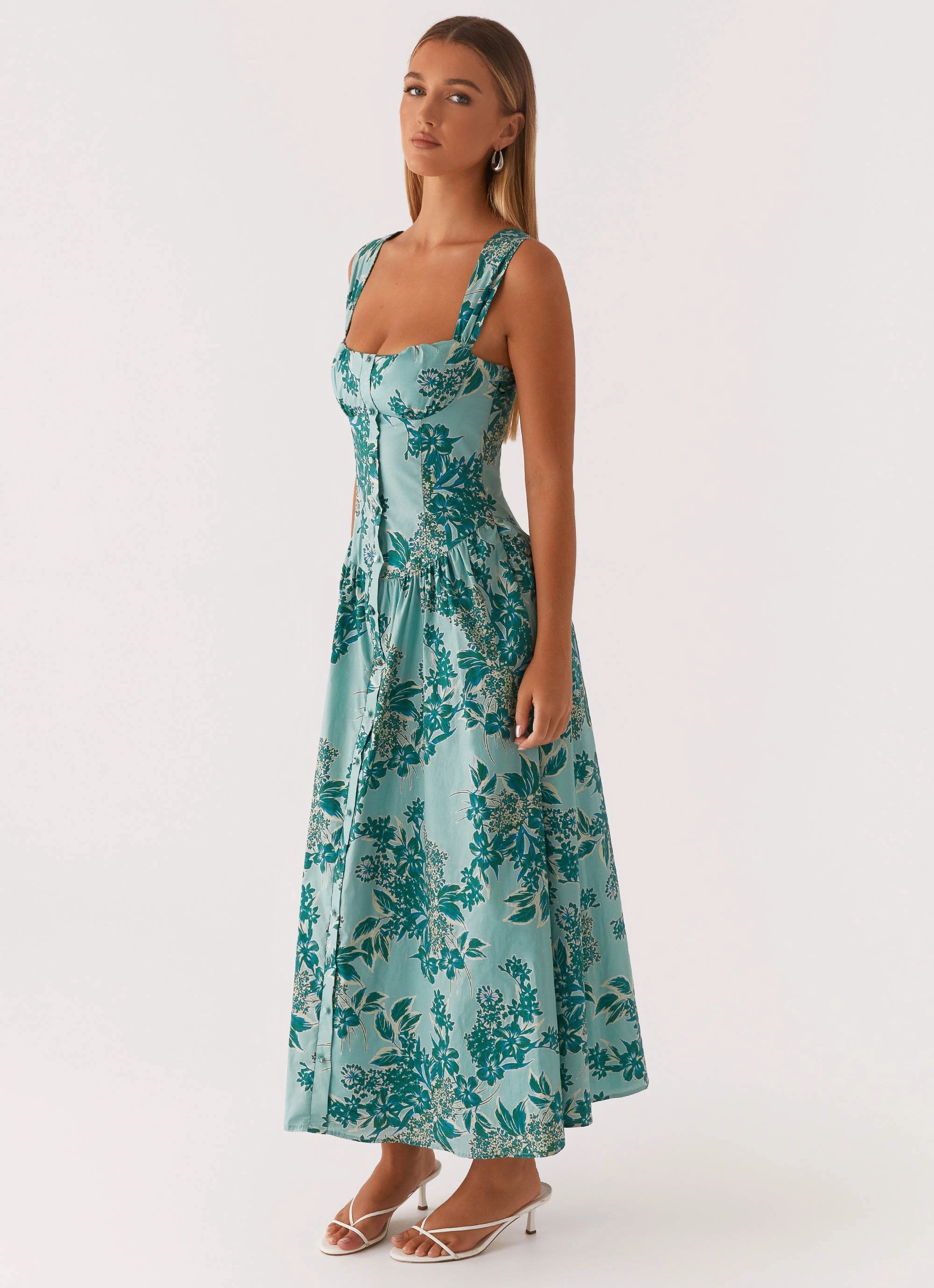 solo wear Emmalina Midi Dress - Cloud Nine Floral