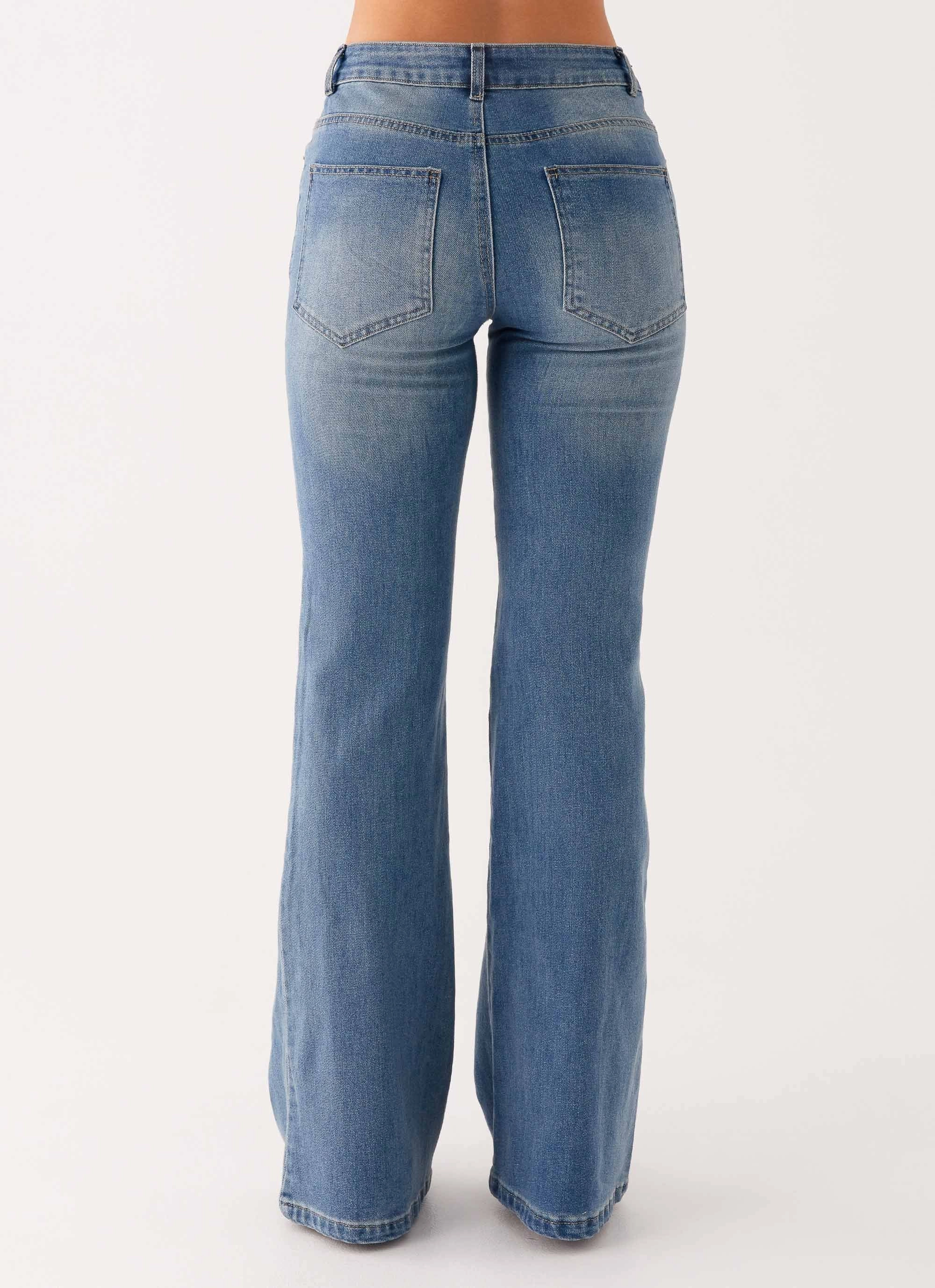 Chill Comfort Trendy Look Tomi Bootleg Denim Jeans - Vintage Blue