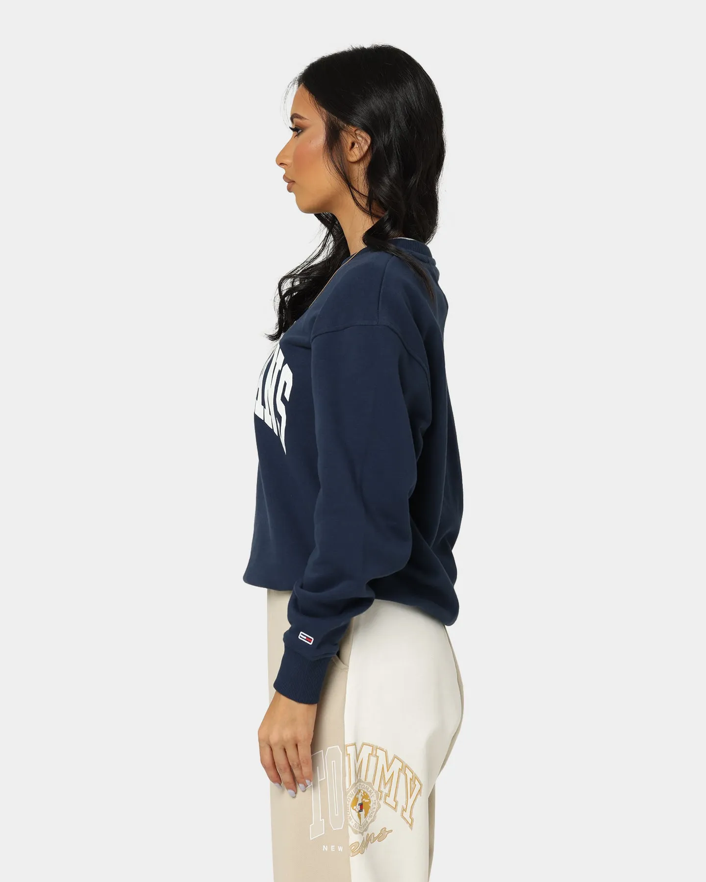 Tommy Jeans Women's College 1 Crewneck Twilight Navy