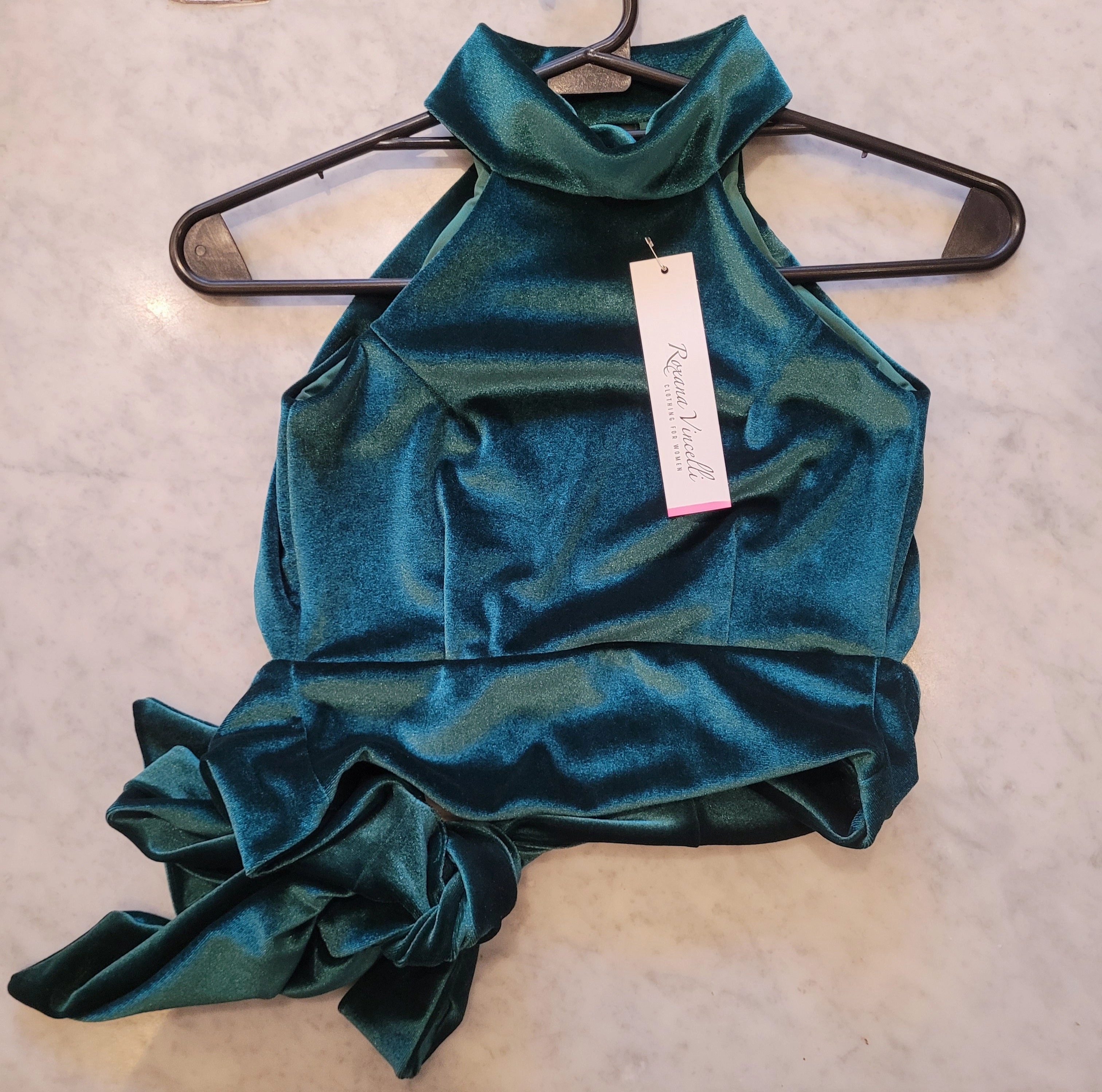 TOP - Daniela (Velvet) Four Way Stretch Material Simple Shirt