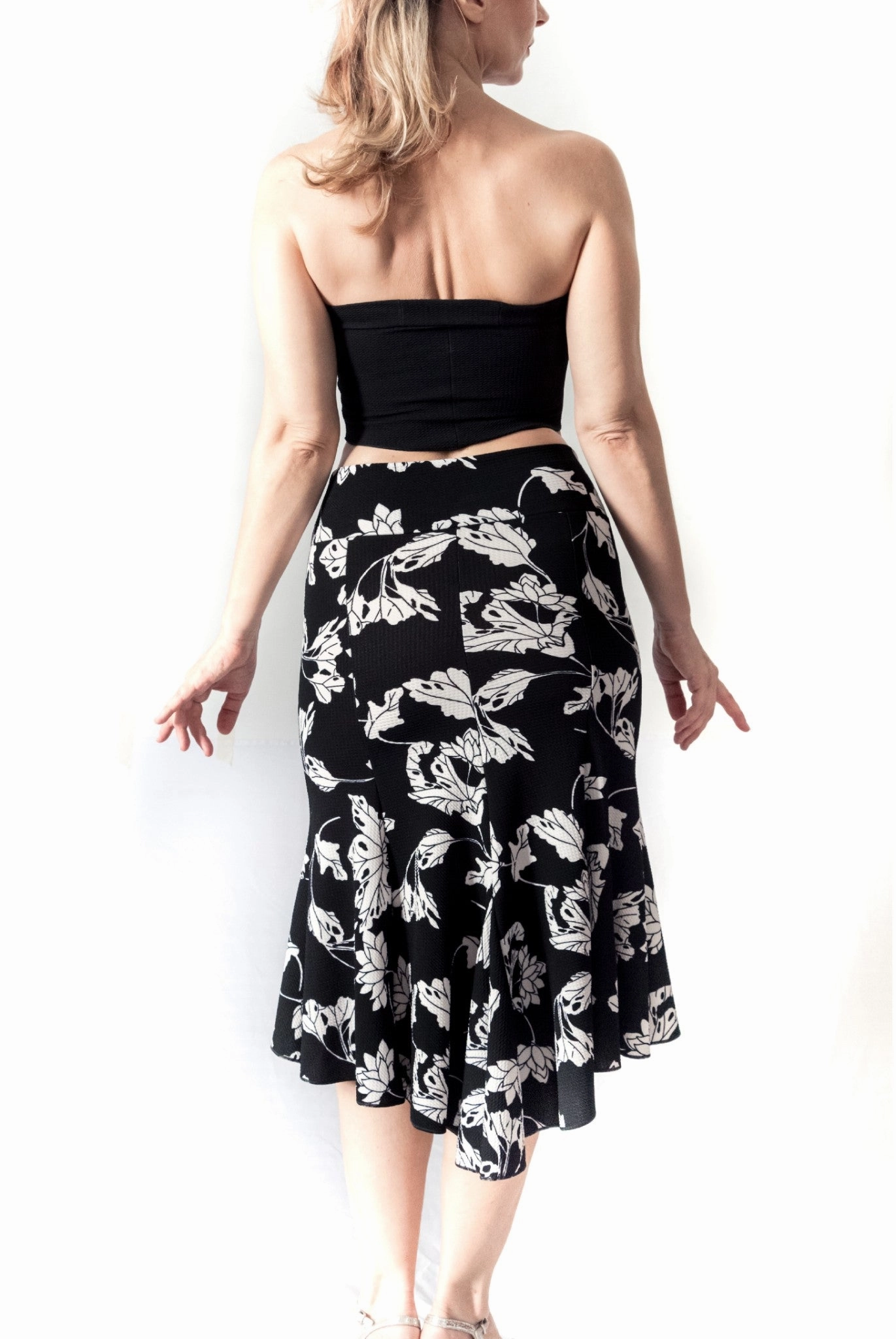 TOP - Strapless Eva (Pique) SeamlessKnitConstruction TexturedSurface