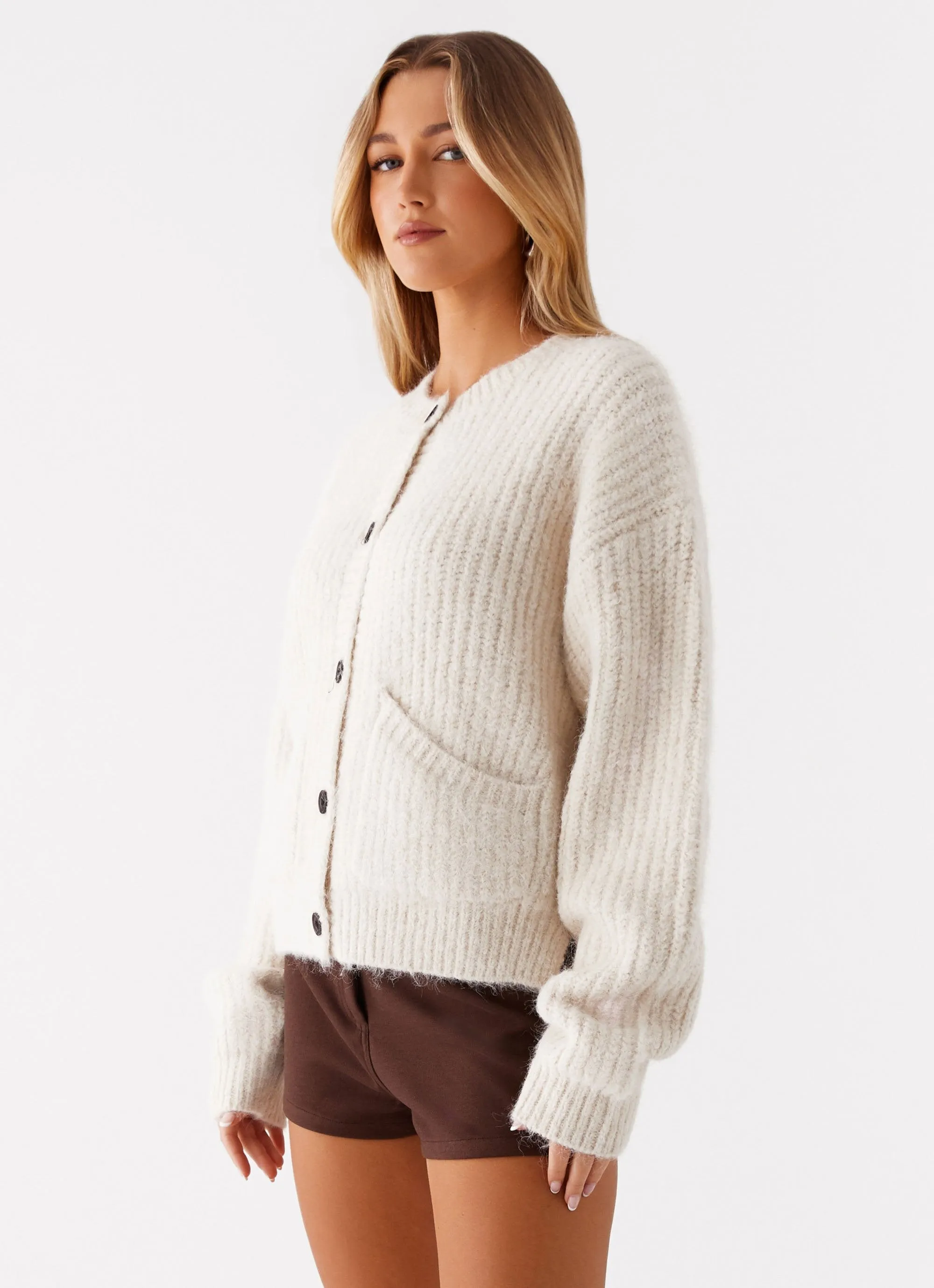 Hartley Cardigan - White AntiPillTreatment TaglessCollars