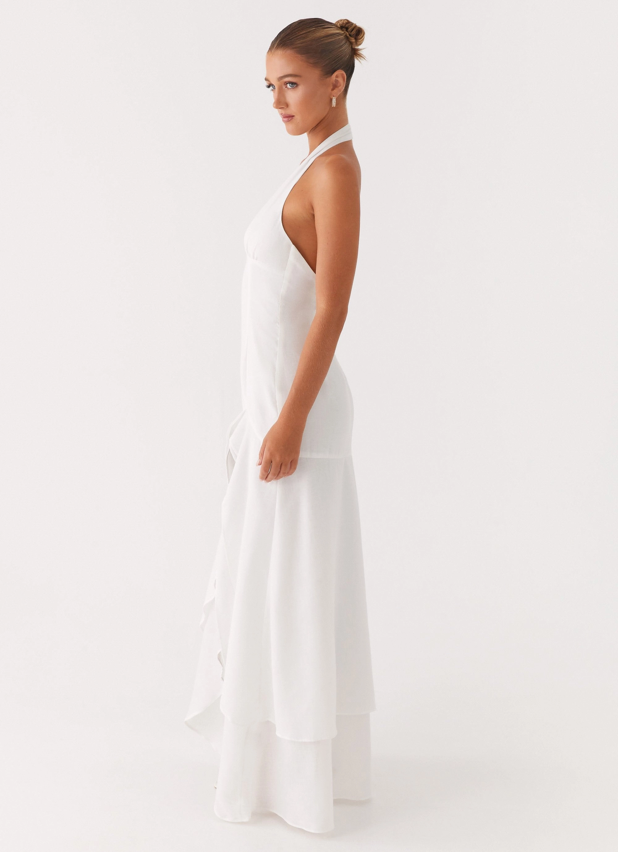 Turu Maxi Dress - White Cozy Wear Layered Fabric