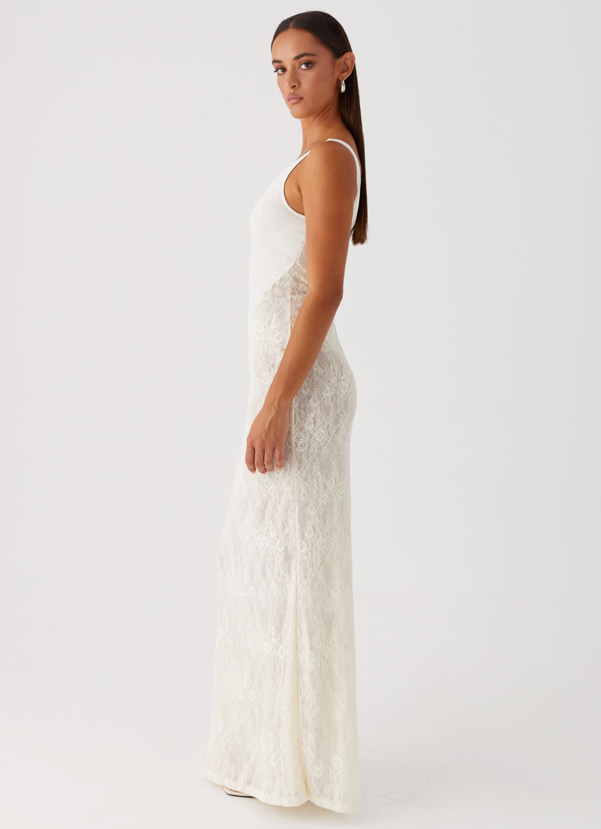 Twilight Dreams Maxi Dress - Ivory Gentle Stitch