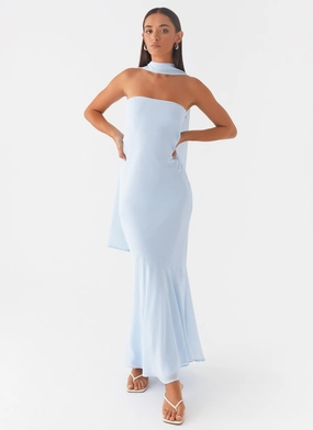 Flowing Texture Under The Pagoda Maxi Dress - Blue