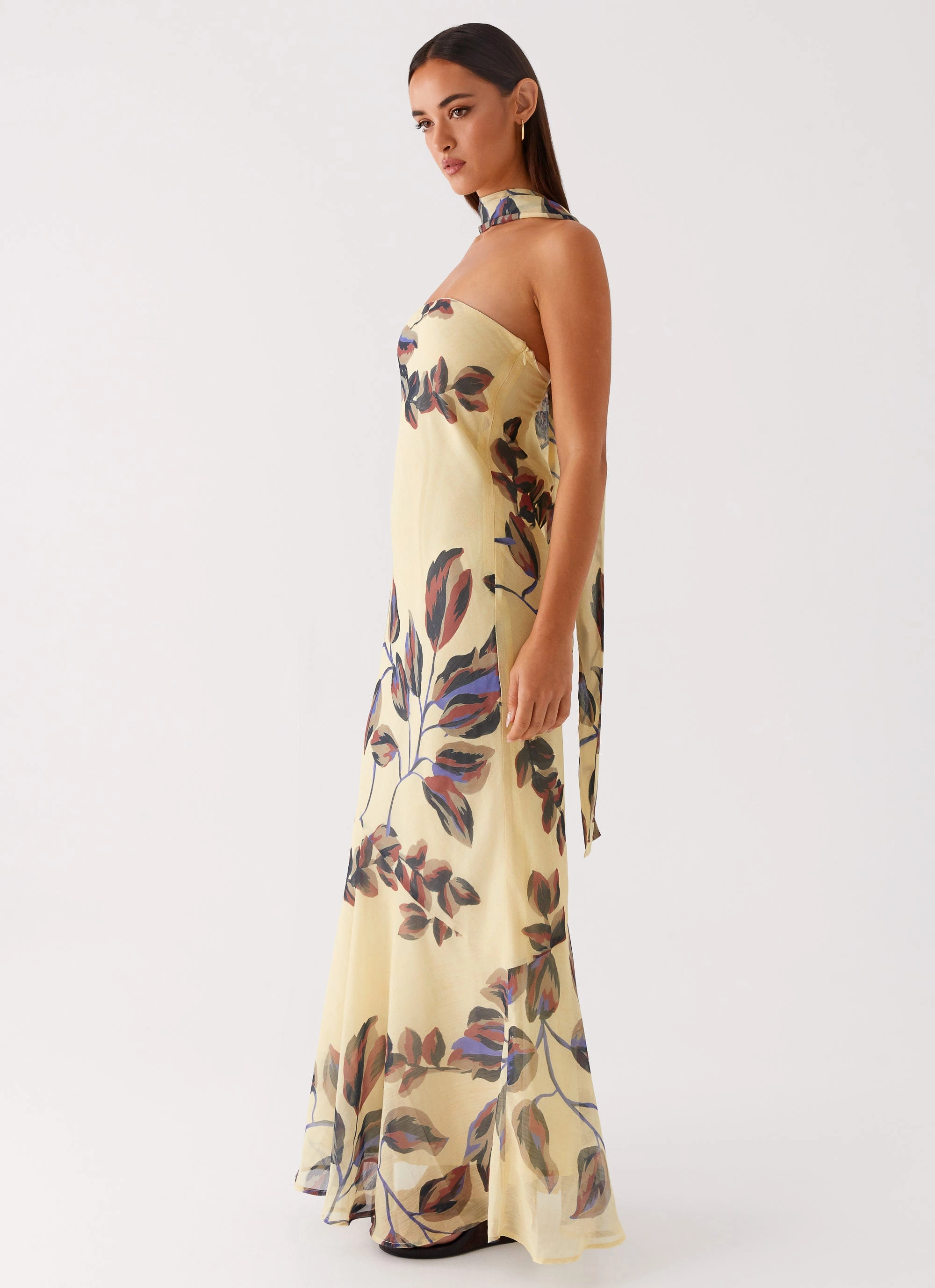 Under The Pagoda Maxi Dress - Buttercream Leaf Print Work Ease Flutter-Sleeve