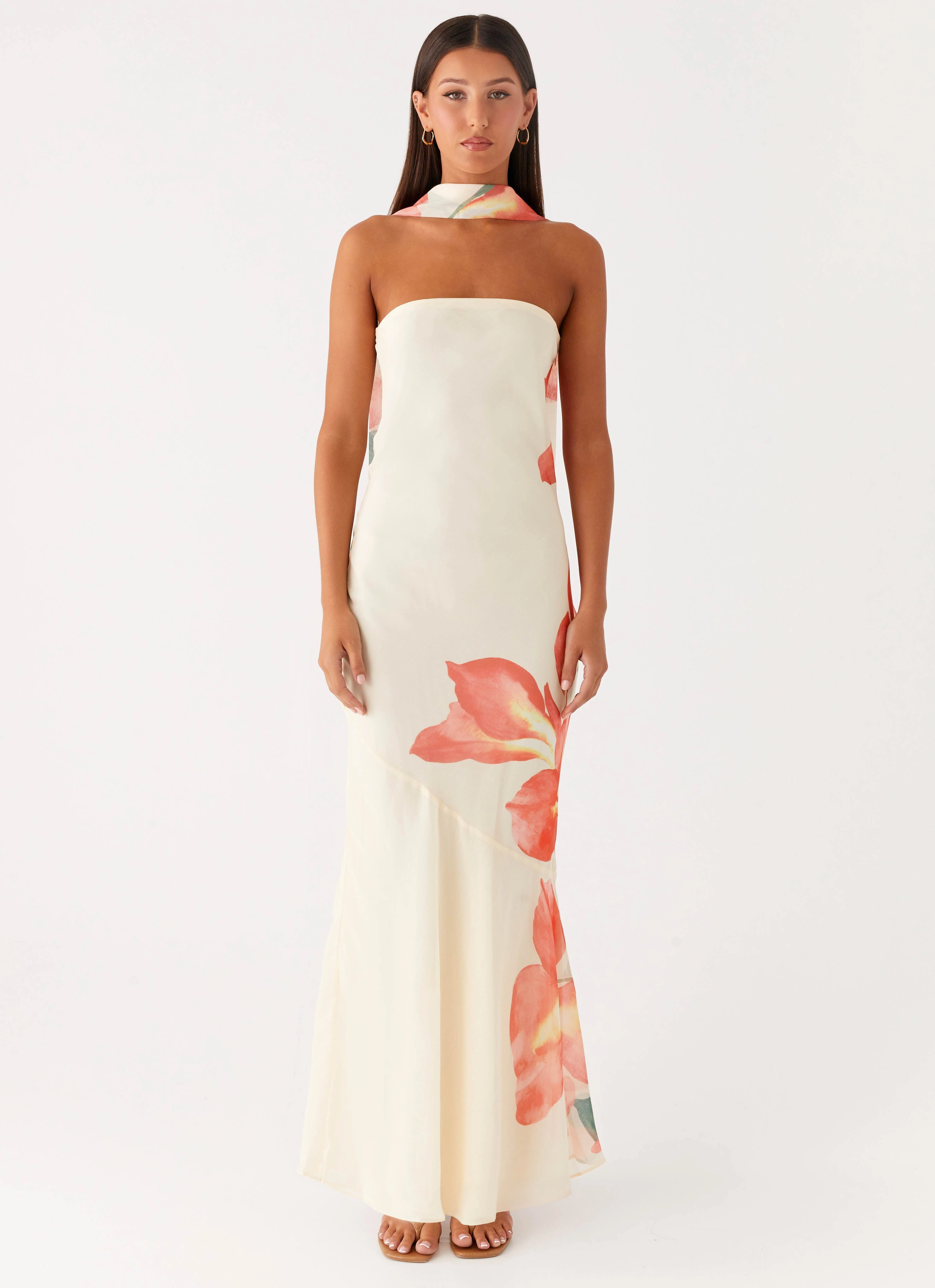 Under The Pagoda Maxi Dress - Siena Floral Trendy Appearance