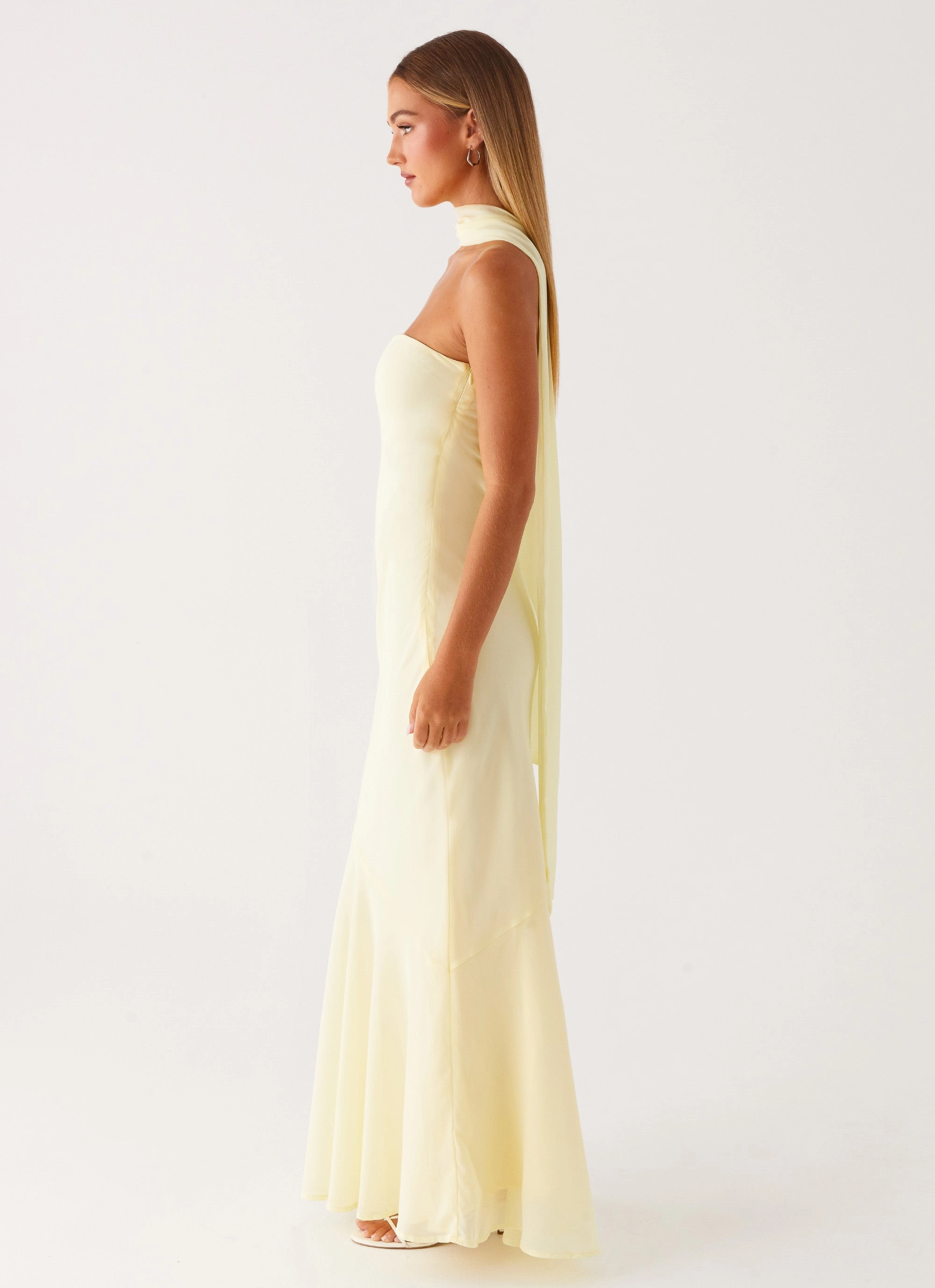 Balloon-Sleeve Fluid Cut Under The Pagoda Maxi Dress - Yellow