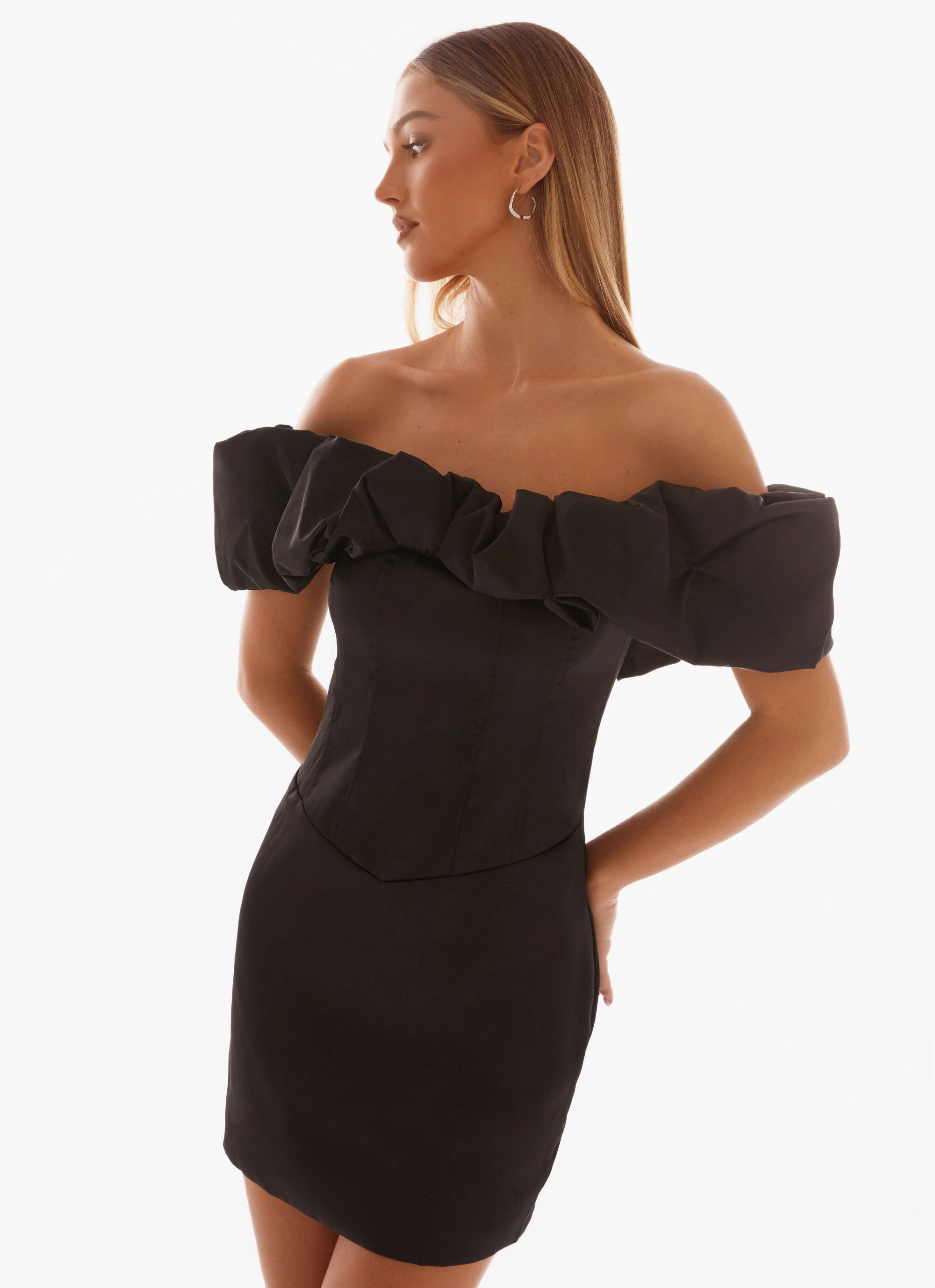 Read My Mind Mini Dress - Black Minimal Details Balanced Look