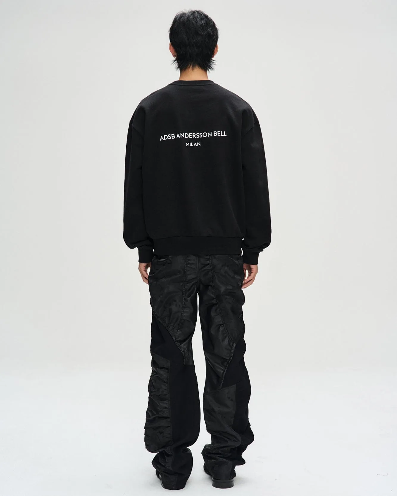 UNISEX STOOL PATCH LOGO SWEATSHIRTS atb1272u(BLACK)