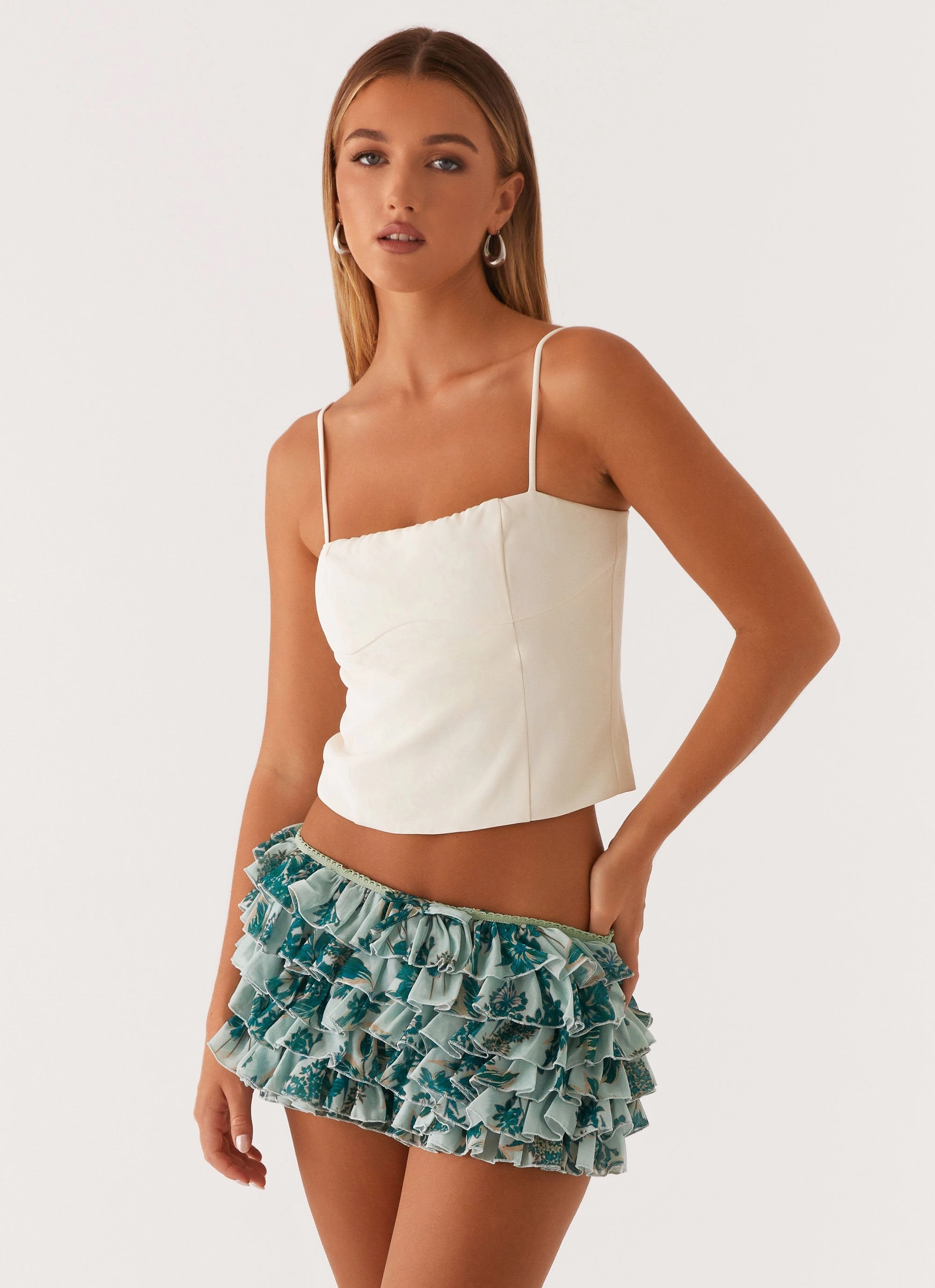 Casual Layer Crisp Design Entertain Me Bloomer Shorts - Cloud Nine Floral