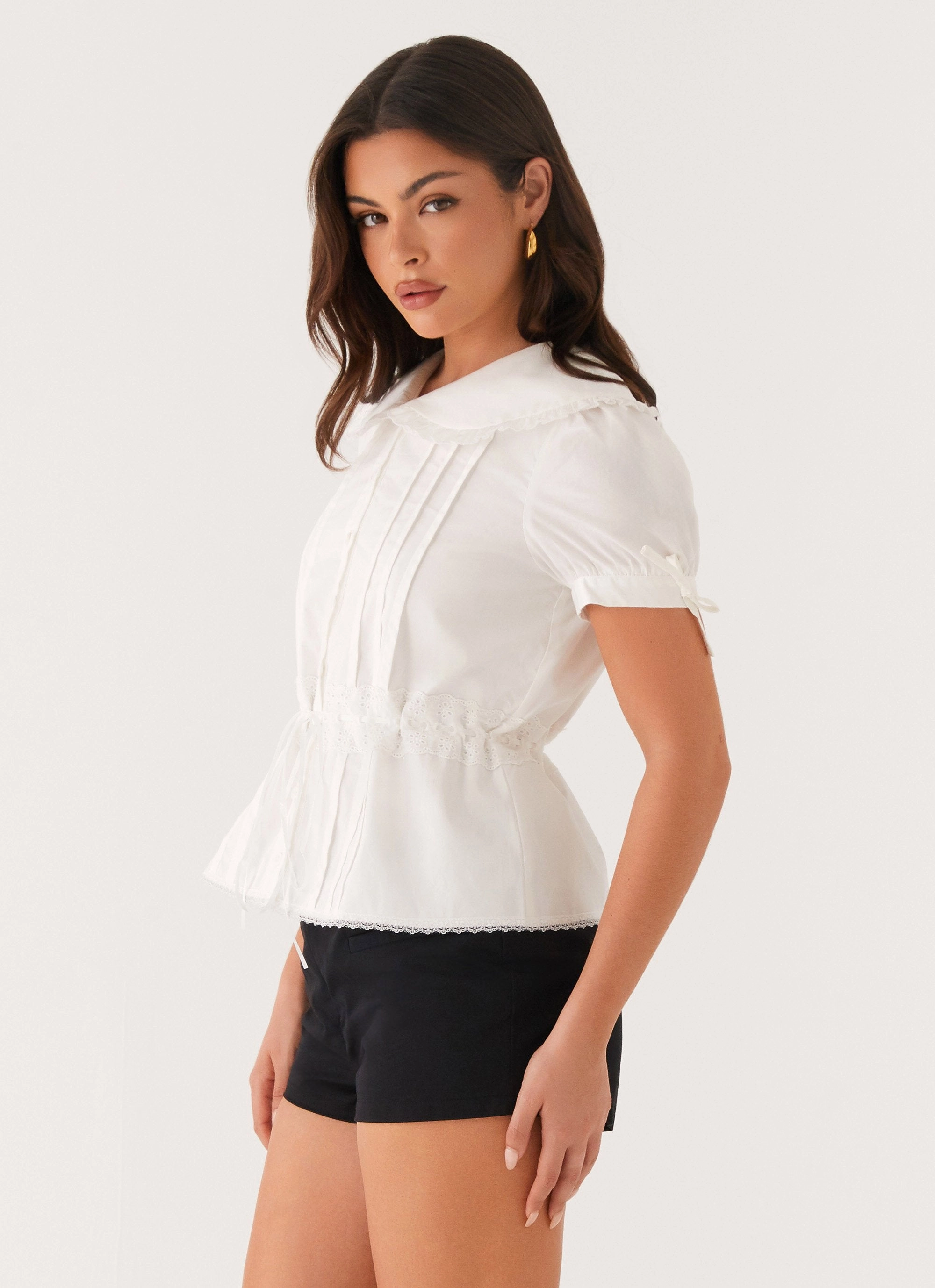 Valerie Blouse - White Ribbed collar