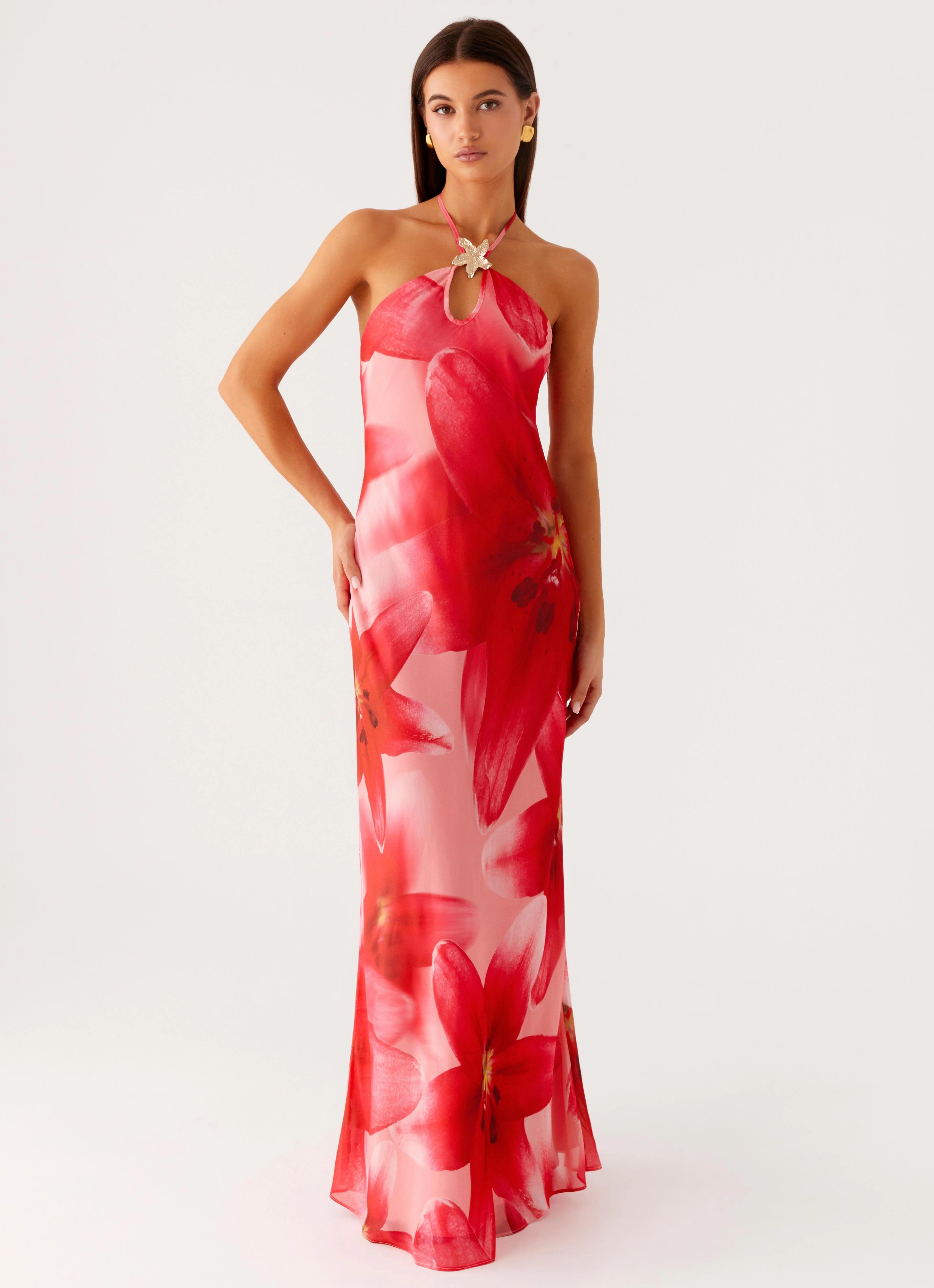 Resort Outfit Smooth silhouette Vatiana Chiffon Maxi Dress - Peach Watermelon Flower