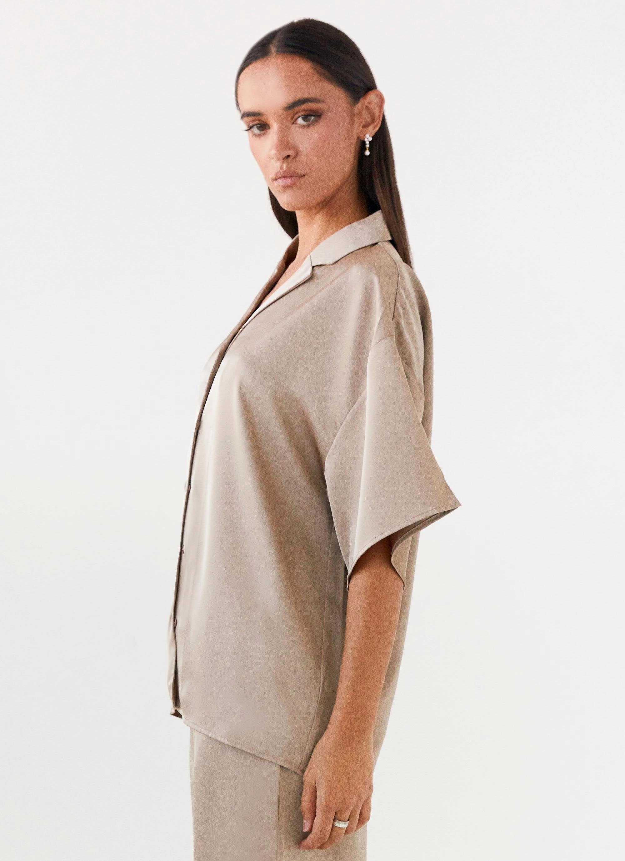 Neutral Tones No Roll Collar Technology Palm Cove Satin Shirt - Mushroom