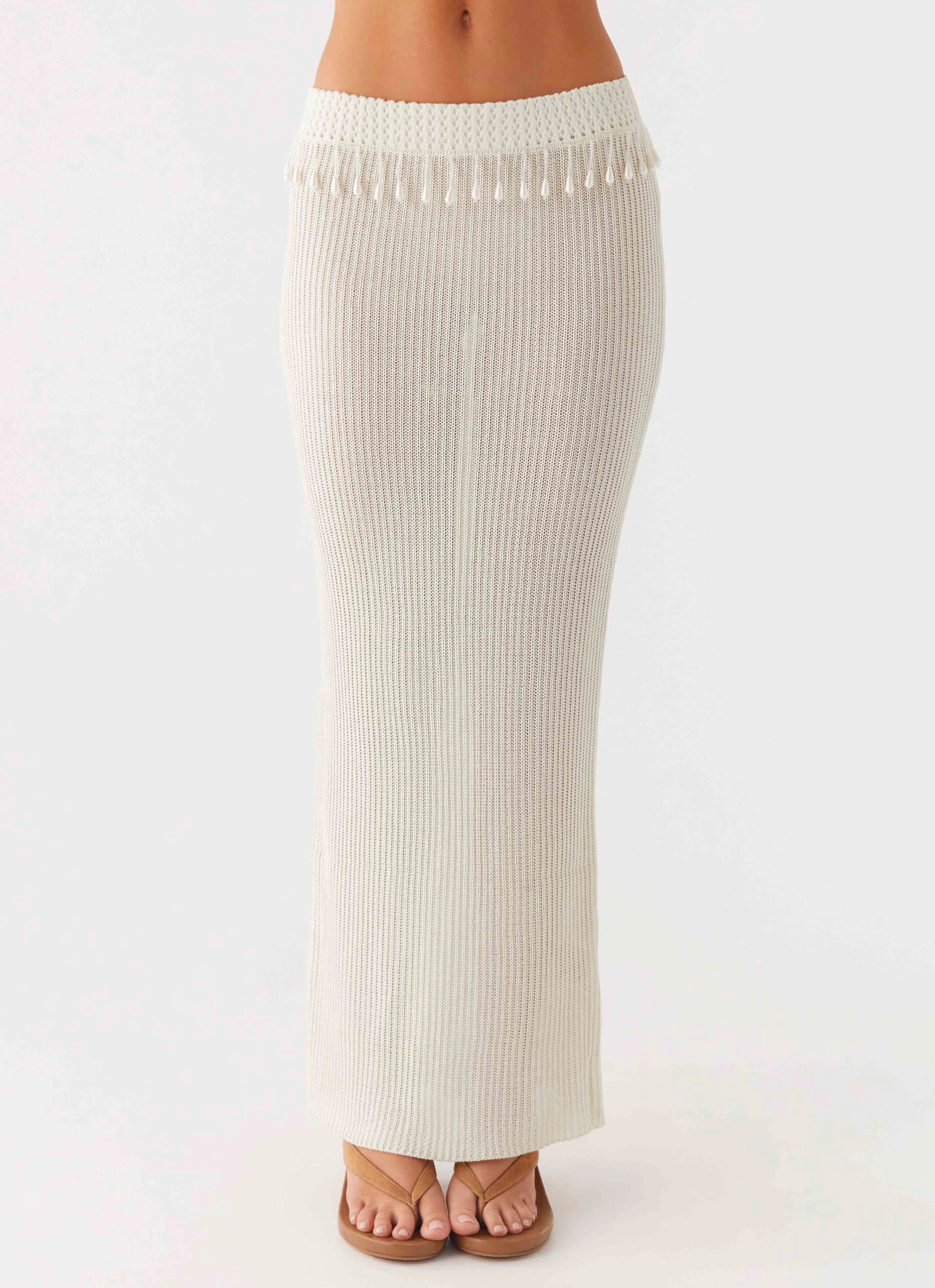 Basilia Maxi Skirt - Off White Wind Resistant Fabric