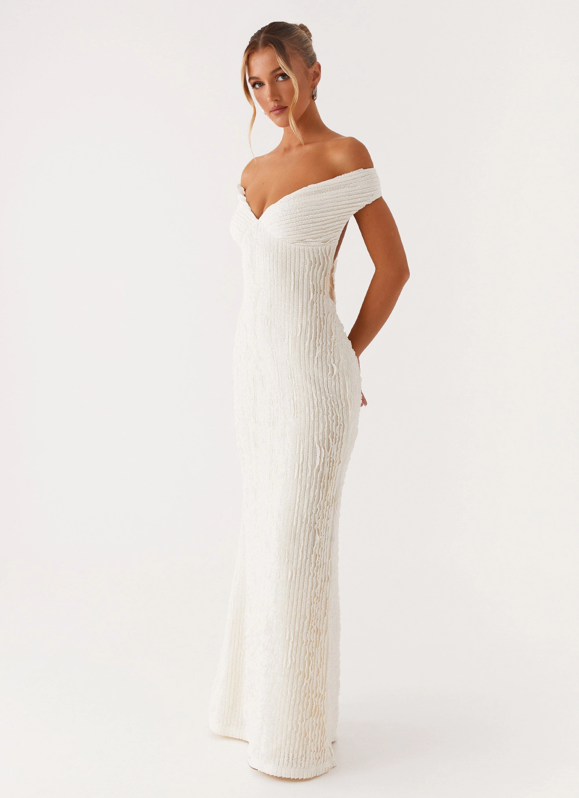 Chantelle Maxi Dress - Ivory Tailored-fit Day-To-Night Wear