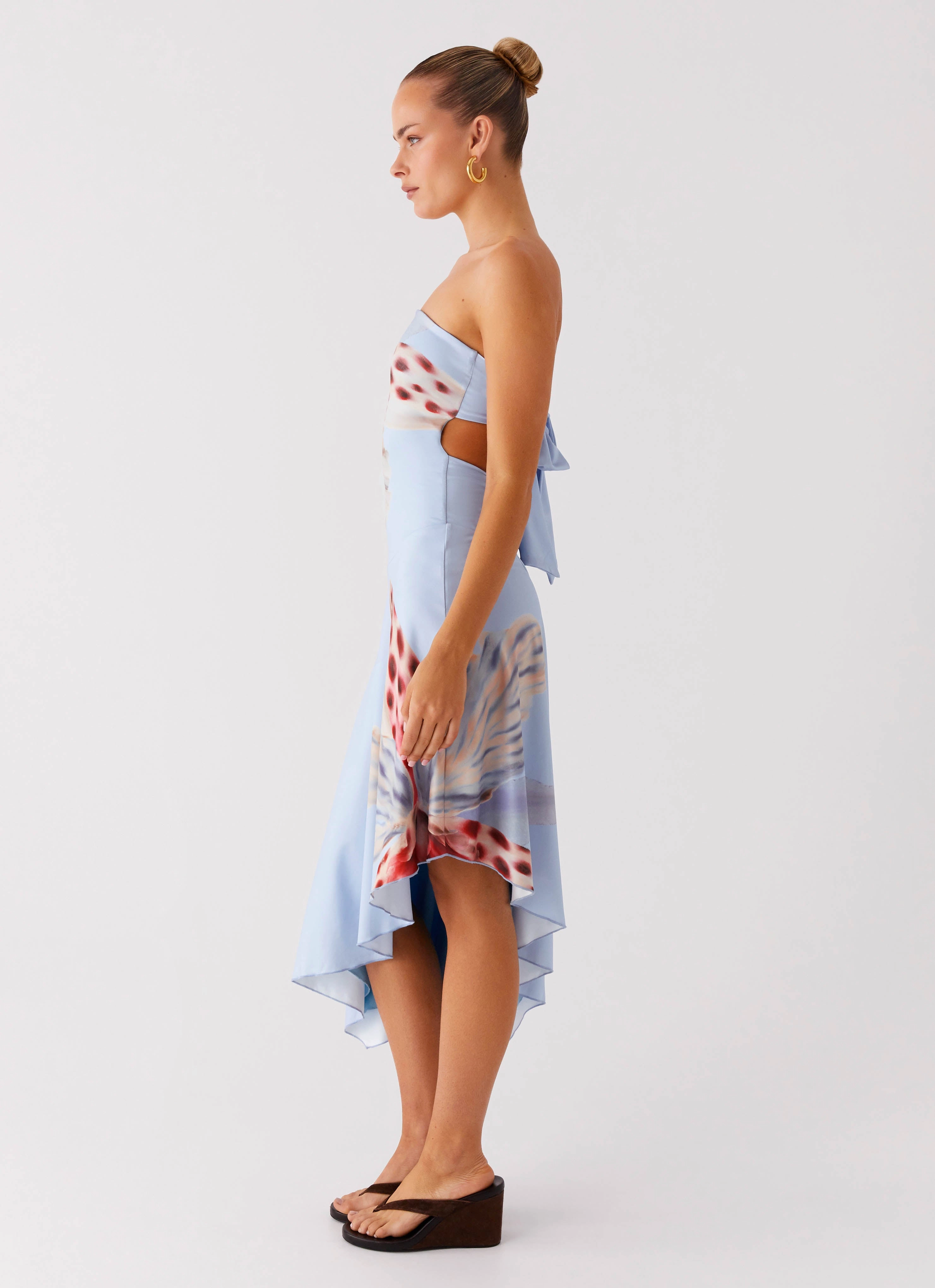 Sophisticated Design Juliana Midi Dress - Deep Sea Bloom