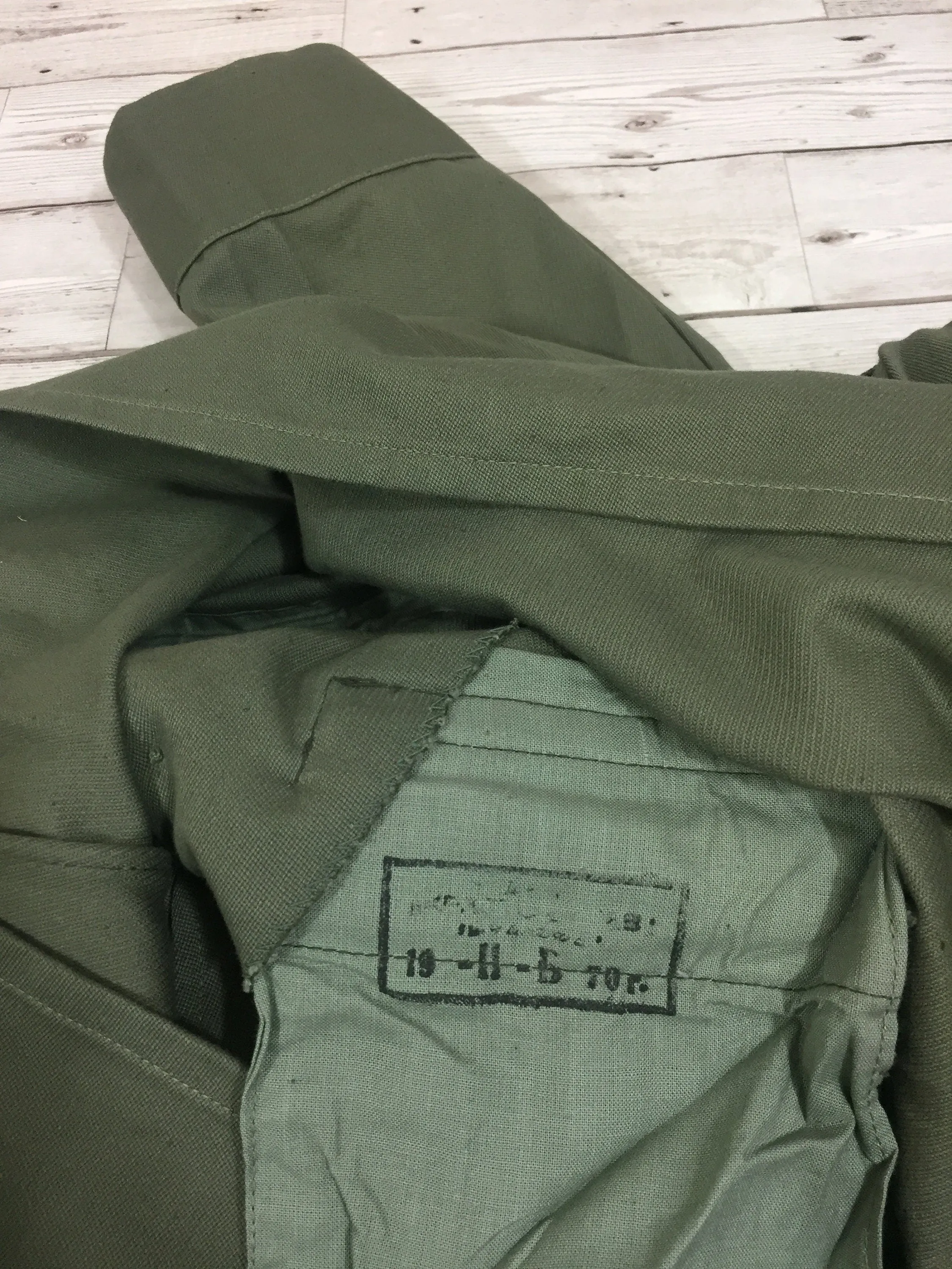 Vintage Heavyweight Button Up Shirts