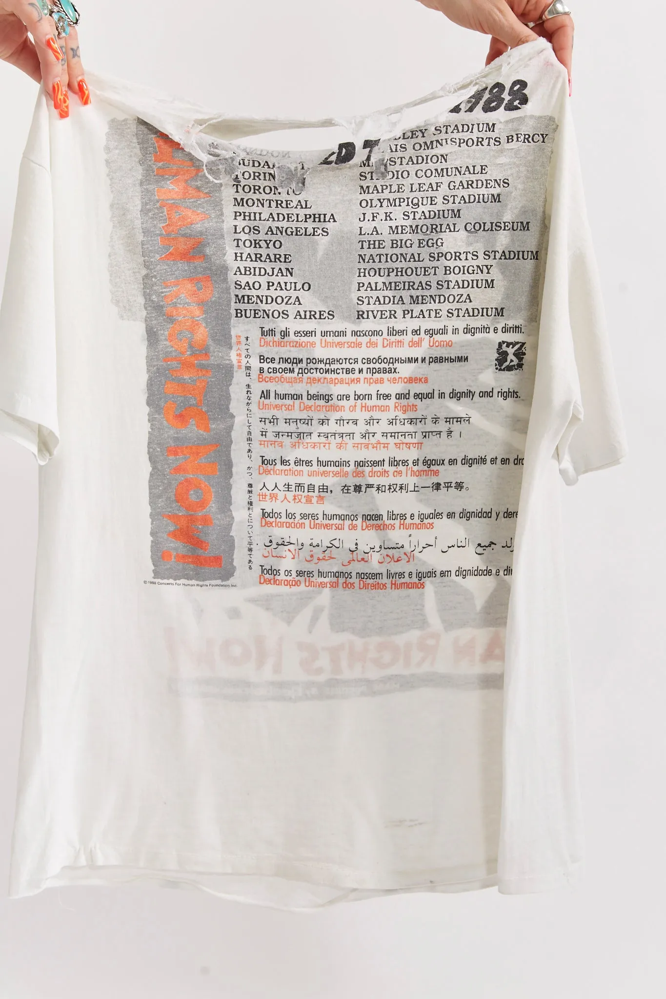 Vintage Human Rights Now! World Tour 1988 T-Shirt (Men's Boxy Large)