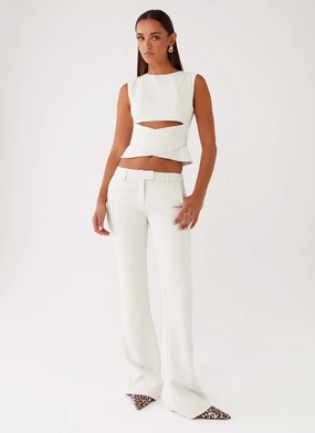 Cyra Low Rise Slim Fit Pants - Ivory Sporty Chic Modern Utility