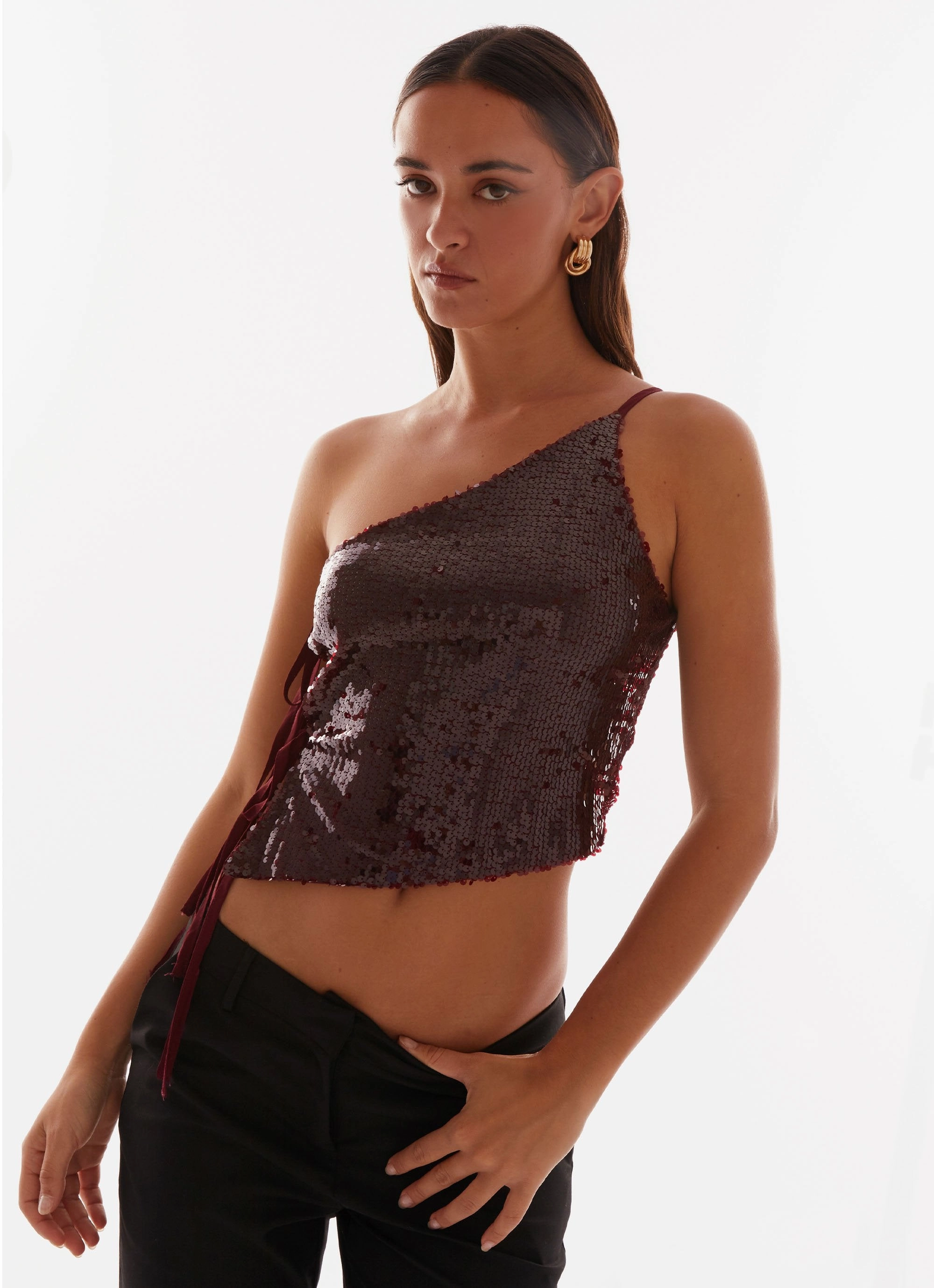 Refined Casual Cosmopolitan One Shoulder Top - Maroon