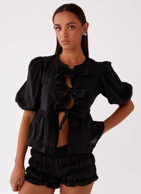 Oversized Collar Western Wind Tie Top - Black