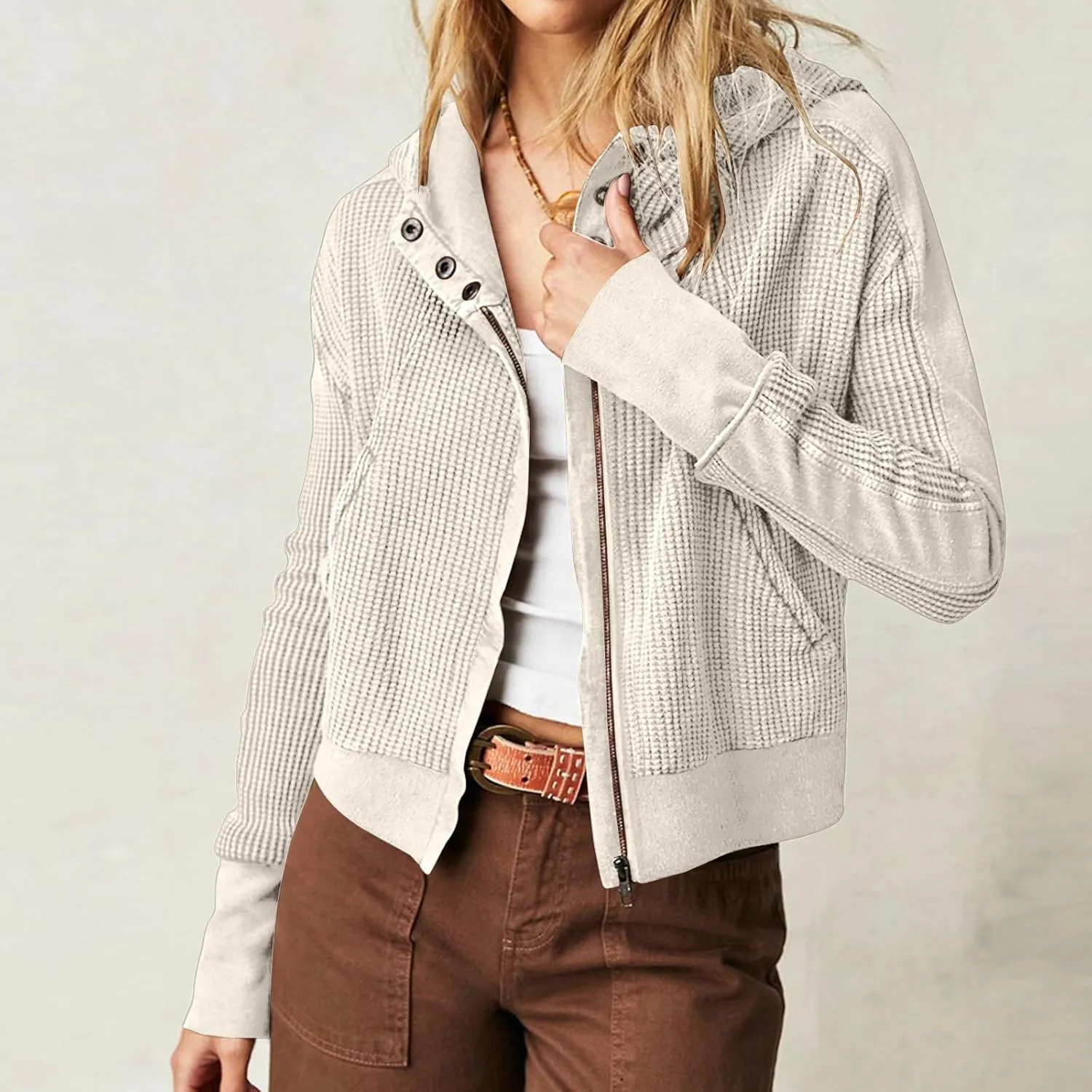 Womens Cropped Jackets 2023 Fashion Zipper Sweatshirts Hoodies Button Neck Plain Tops Fall Outfits Winter Clothes