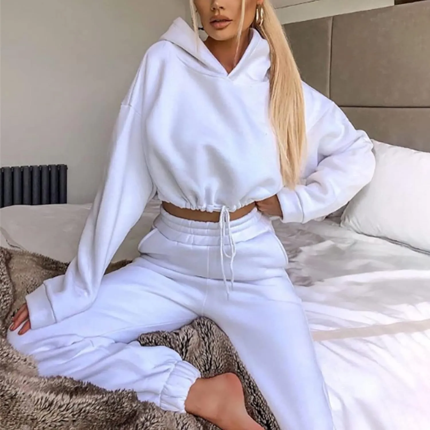 Womens Fashion Sweatsuits Y2K Tracksuit Casual Two Piece Outfits Cropped Sweatshirts Hoodies Jogger Pants Workout Sets