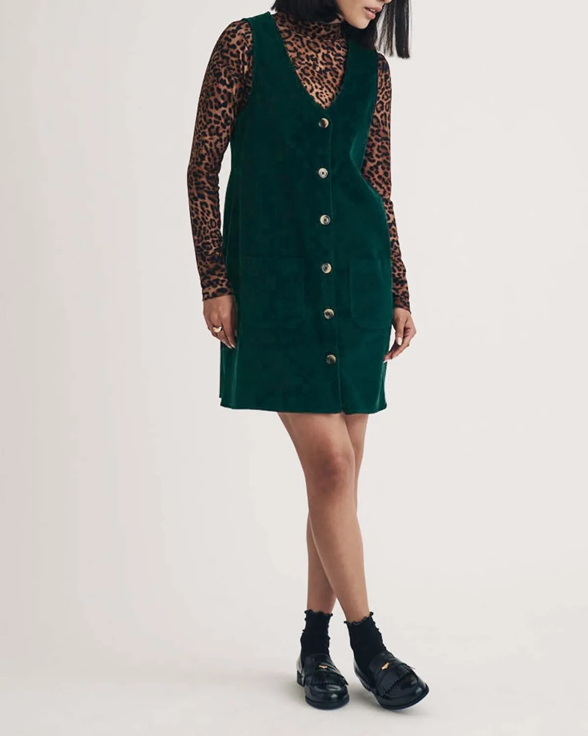 Women's Overall Dress V Neck Button Down Sleeveless Jumper Corduroy Mini Pinafore Dress with Pockets