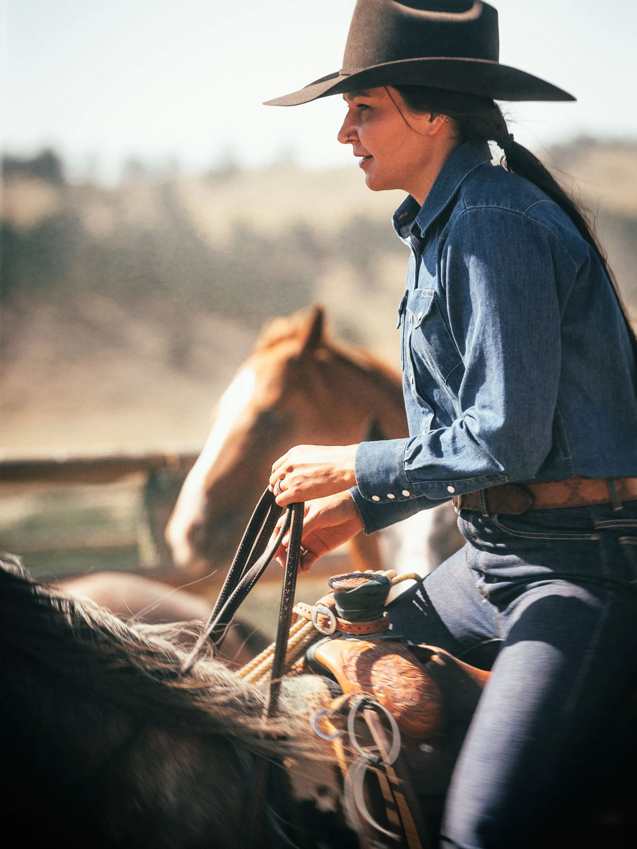 Women's Western Denim Pearl Snap