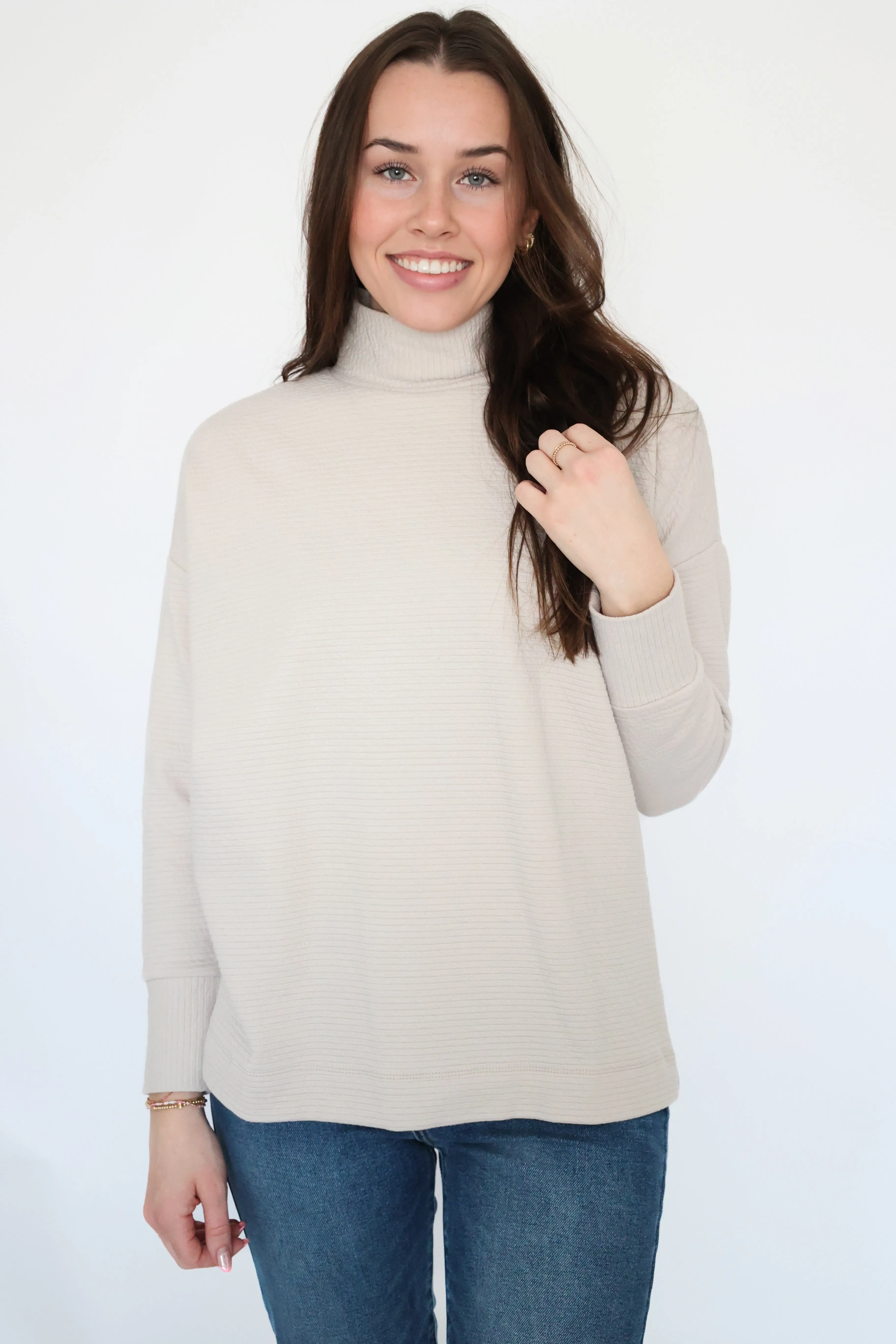 Airflow Weave Pattern Won't Stop Quilted Pullover - Cloud (final sale)