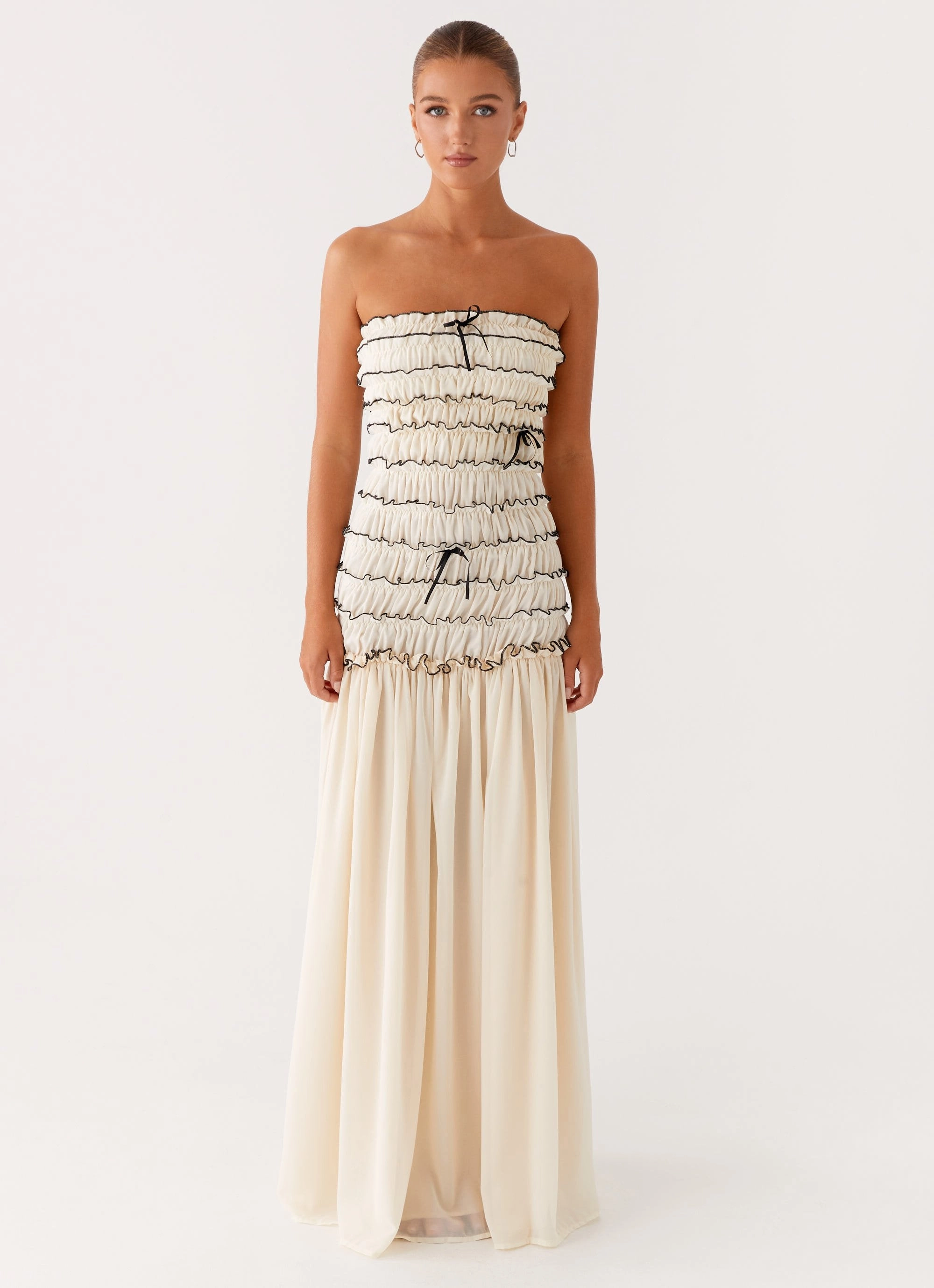 StretchableKnit Lightweight-Comfort Zariah Maxi Dress - Ivory