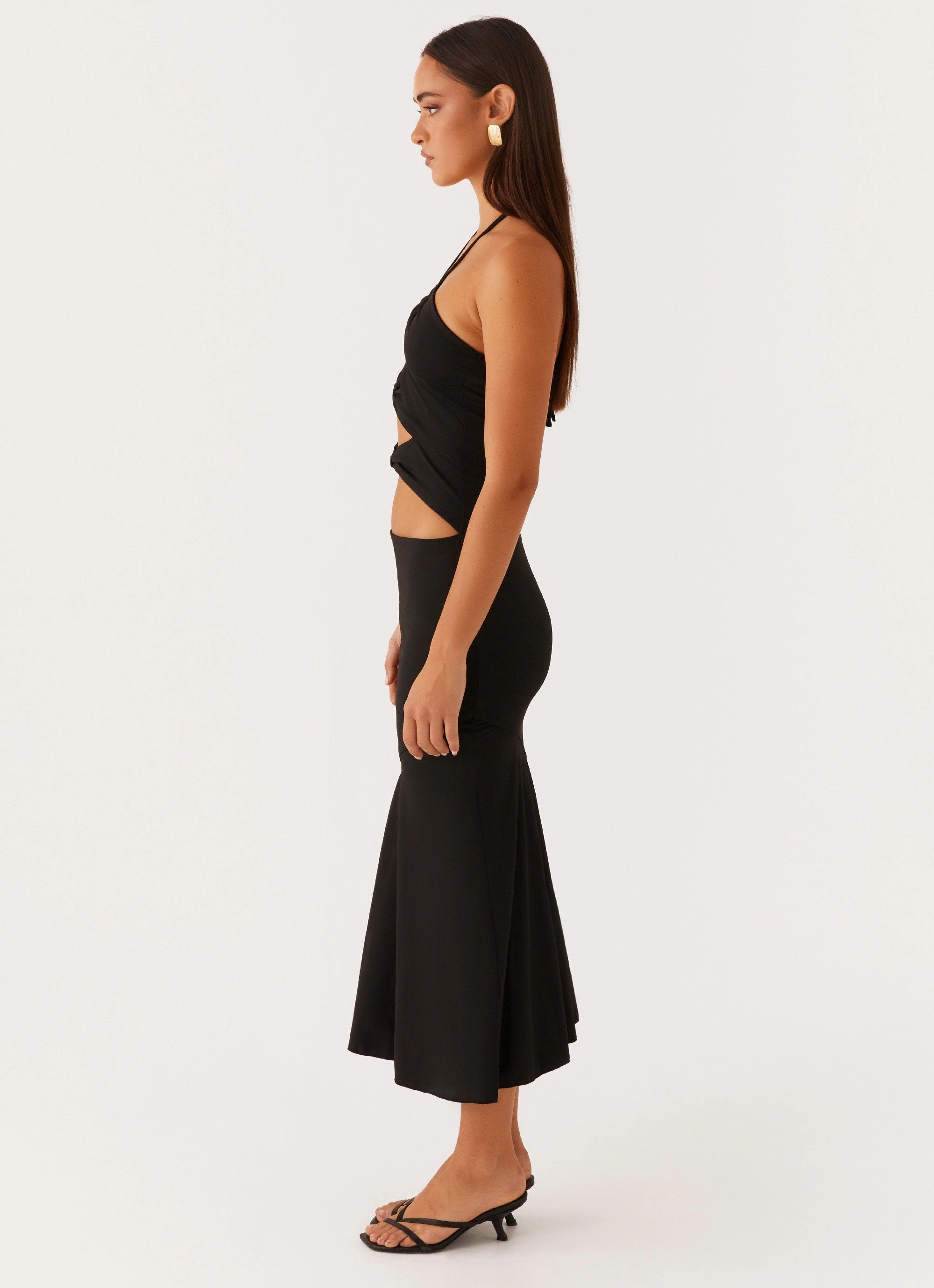 Zena Halterneck Midi Dress - Black Chic And Comfortable Must-have