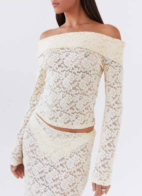 Hypoallergenic Fiber Zephyra Lace Long Sleeve Top - Natural