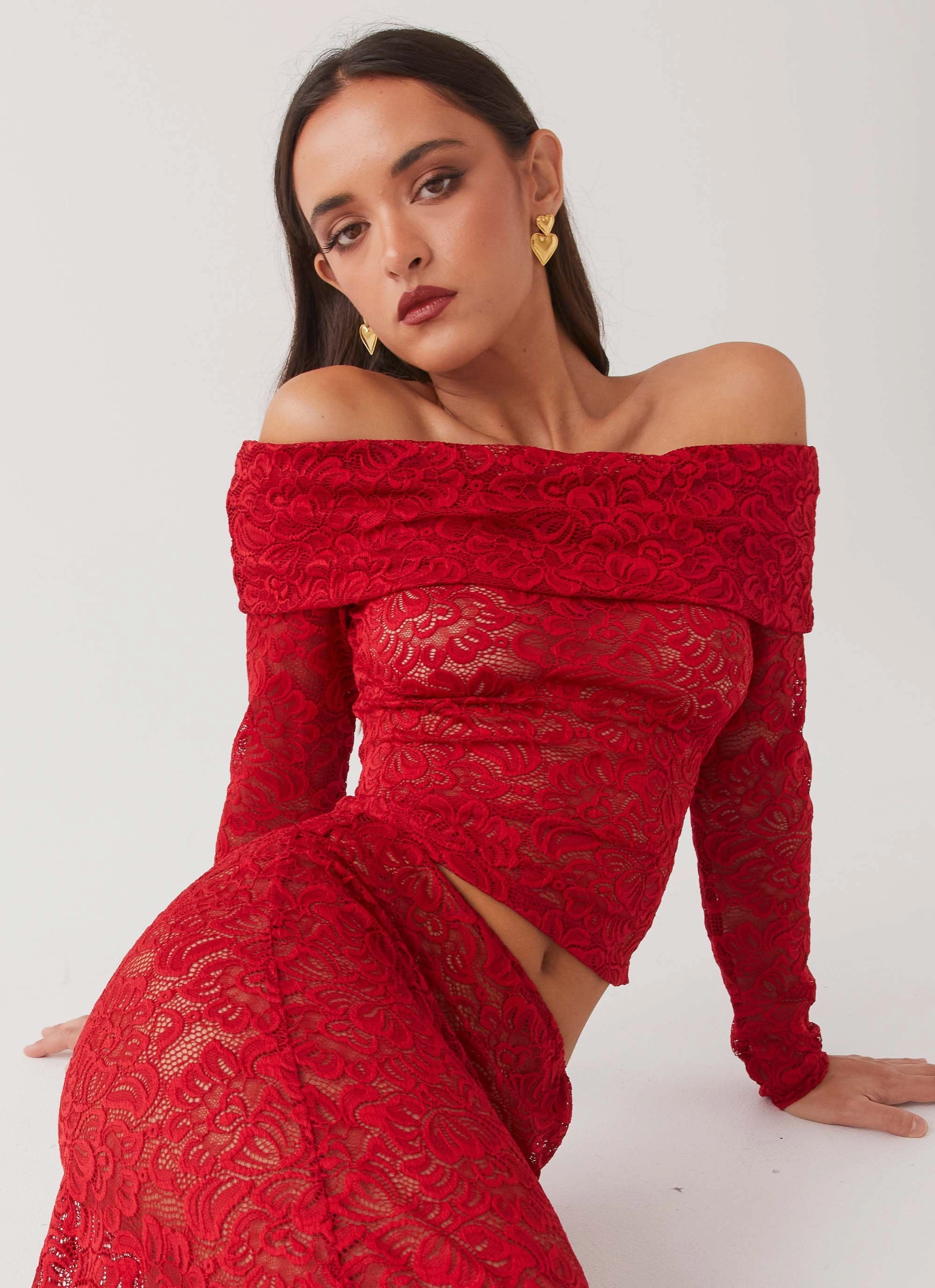 Elegant Blouse Zephyra Lace Long Sleeve Top - Red