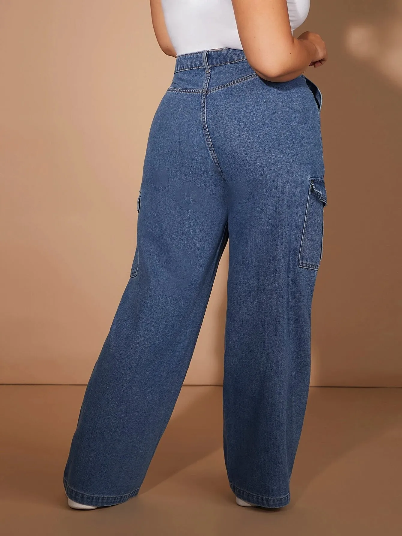Zipper Fly Pockets Cargo Jeans
