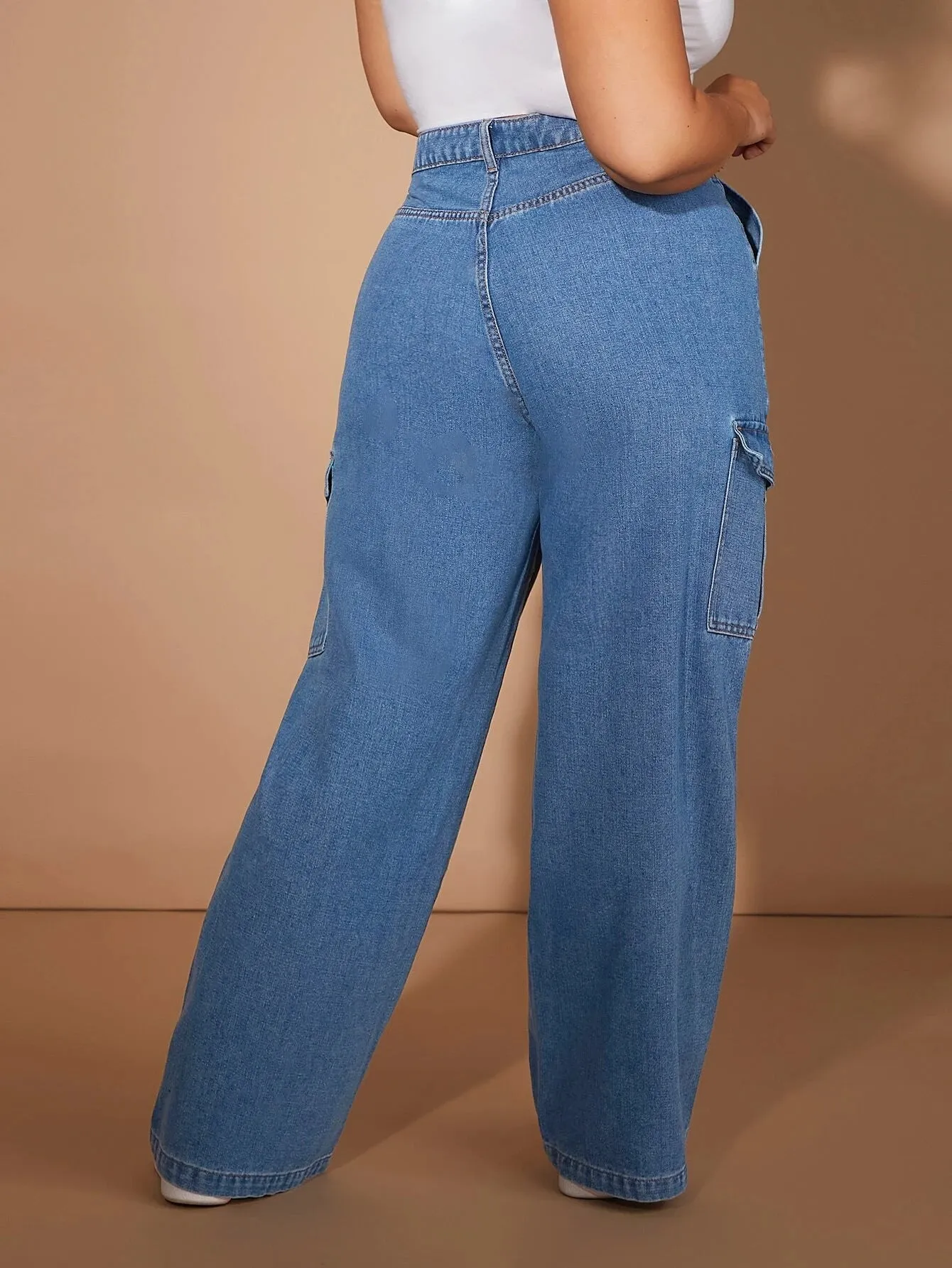 Zipper Fly Pockets Cargo Jeans